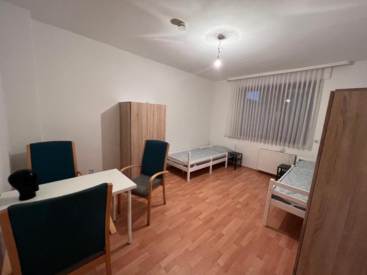 Duisburg Feelhome, Flughafen Nah,3-Schlafzimmer, Dusche Ebenerdig, Zentral, Wifi, Ground Floor Kültér fotó