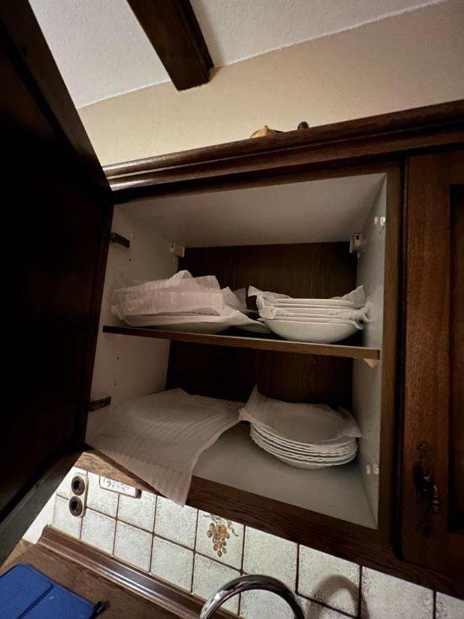 Duisburg Feelhome, Flughafen Nah,3-Schlafzimmer, Dusche Ebenerdig, Zentral, Wifi, Ground Floor Kültér fotó